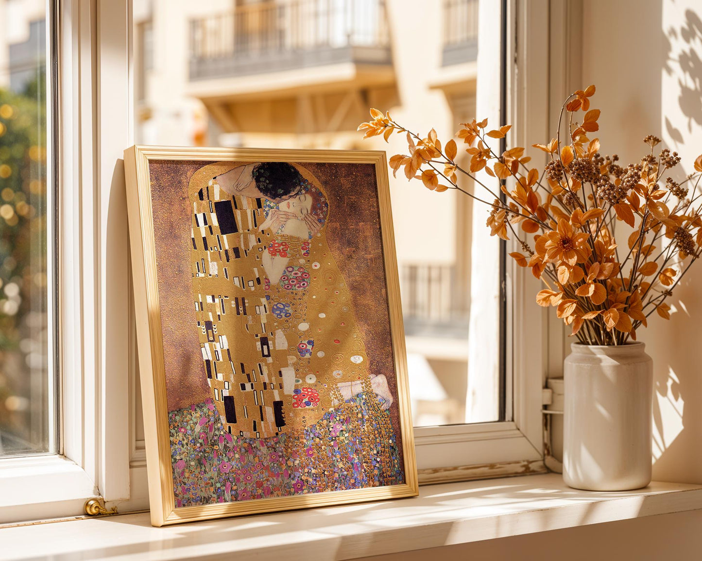 The Kiss - Gustav Klimt - Art Print - Symbolist Painting - Golden Romance Art - Wall Decor - Famous Artwork - Vienna Secession Style